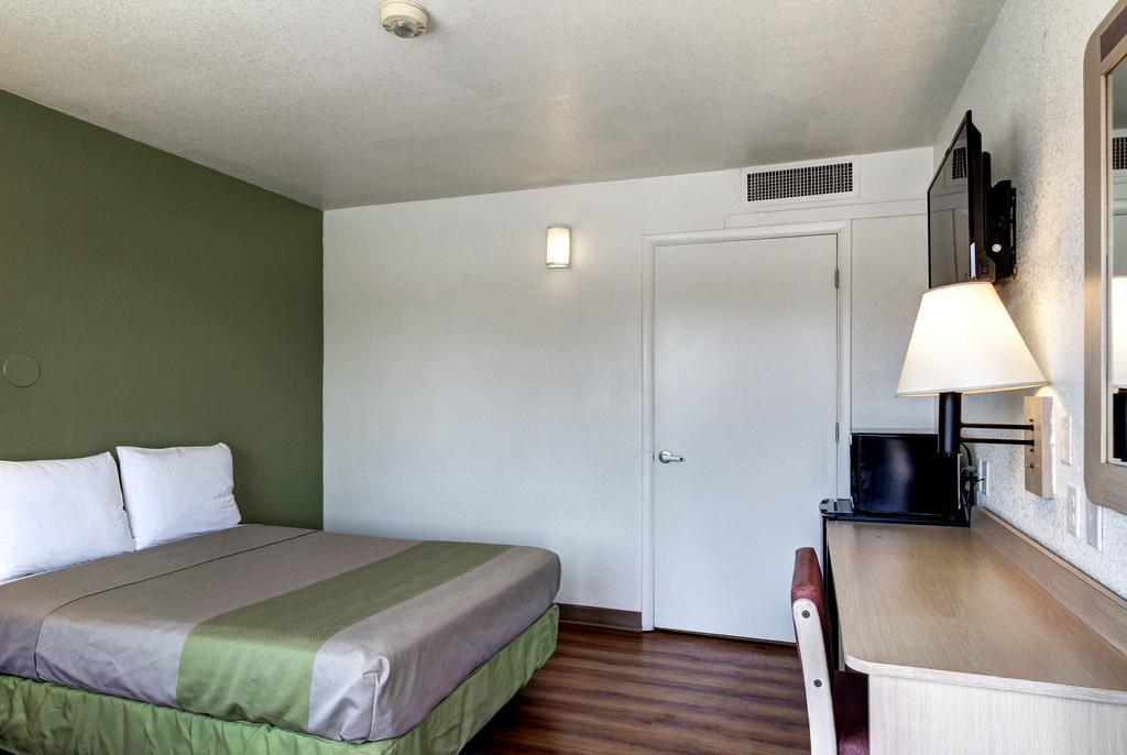 Motel 6-Pocatello, Id - Chubbuck Bagian luar foto